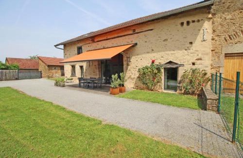 Saint-Martin-Terressus House | Le déserteur