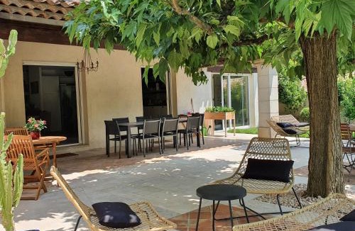 Le Plan-de-Grasse Bed & Breakfast | Le Domaine des Mûriers - charme, chic, calme en Provence Côte d'Azur