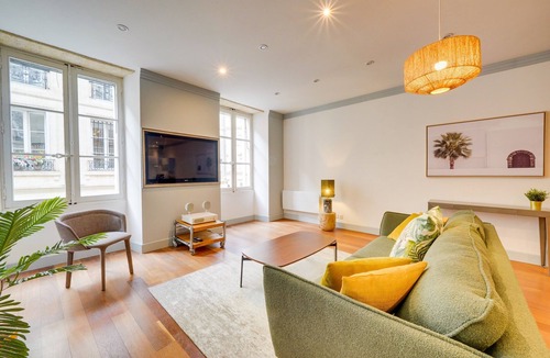 Bordeaux Golden Triangle Apartment | LE FRANKLIN - Magnifique T2bis - Place des Grands Hommes