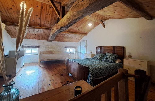 Champagnac House | Le Logis du Meunier