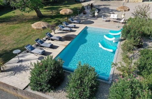 Saint-Laurent-d'Arce House | Le Mas de Rio