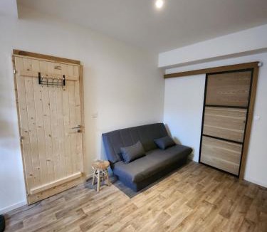 Casteljaloux Apartment | Le meublé de Jules et Jade