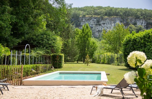 Saint-Cernin-de-Larche House | Le Moulin de la Doux, 500m from Lac du Causse