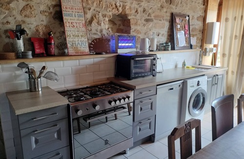 Saint-Bazile House | Le Petit Boudoir- La Poterie Beautiful 2 bedroom gite in Perigord National Park