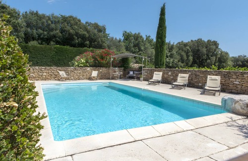 Grillon House | Le Petit Mas Provençal – Peaceful Stone House with Pool and Vineyard Views