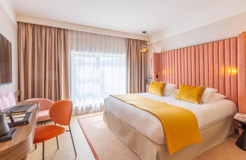 Aix-les-Bains City Center Hotel | Le Riviera - Hôtel Restaurant & Spa - Ex Golden Tulip Aix les bains