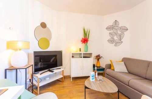 Thiers Apartment | LE ROSSINI AP4228 By Riviera Holiday Homes