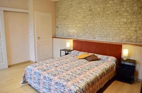 Reaux Bed & Breakfast | Le Vieux Noyer