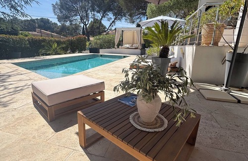 Boulouris-sur-Mer Villa | "Les Alizés" Villa, Garden Side, Near the Beach