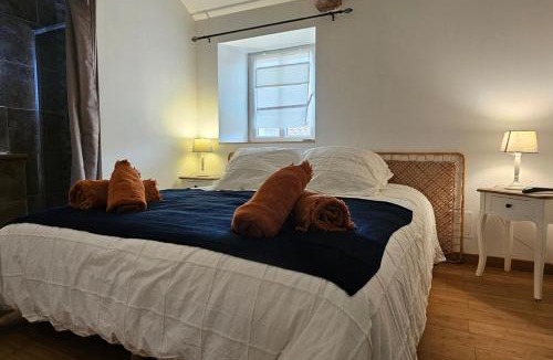 Haute-Saintonge Bed & Breakfast | Les Anges de la Vigne par Lisca Begay