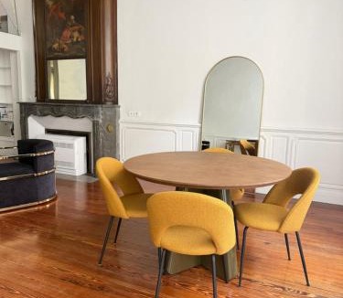 Hotel de Ville - Quinconces Apartment | Les Chambres de Marie La Suite