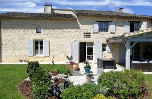 Chenay House | Les Chenêts
