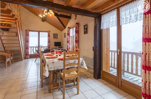 Montaimont House | LES Diablotins - St-francois-longchamp