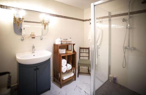 Pellegrue Villa | Les Ecrivains at Domaine Le Touran near Saint Emilion