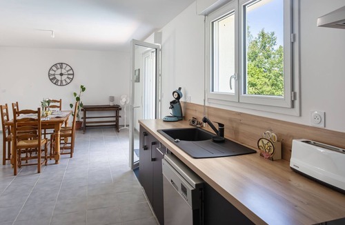 Piegut-Pluviers House | Les Granges de Soulagnieux – Holiday Home with Private Pool and Air Conditioning