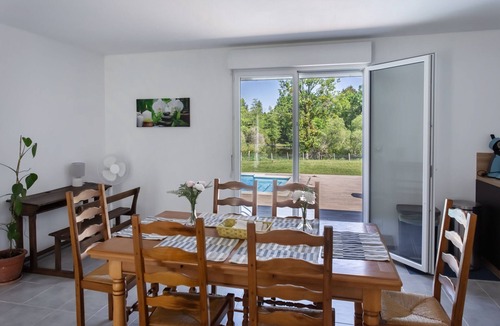 Piegut-Pluviers House | Les Granges de Soulagnieux – Holiday Home with Private Pool and Air Conditioning