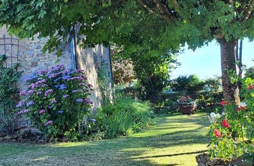Gavaudun House | Les Hauts de Sentelines Nature et détente aux portes du Périgord Pourpre