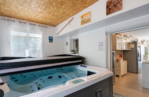 Saint Germain du Seudre House | Les Lauriers Roses du 17