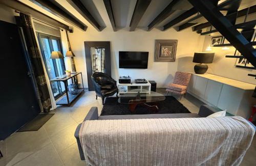 Grezes House | Les lauriers du loft