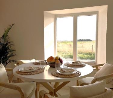 Ecrosnes House | LES MAISONS DE GIROUDET 2ch cosy sauna et piscine