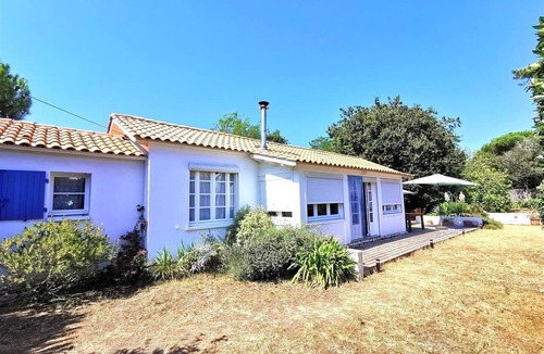 Saint-Pierre-d'Oleron House | Les Malouines, seaside home on Oléron island with swimming pool