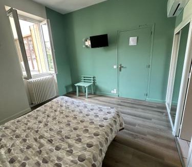 Montmelian House | Les Suites du Quai