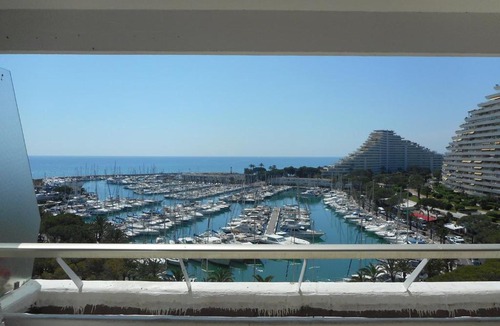 Villeneuve Loubet Beach Apartment | Location Appart Climatisé - 4 Couchages - Villeneuve-Loubet Plage - FR-1-252A-32