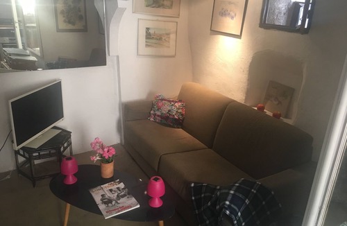 Gassin Apartment | Loft style ideal for a couple in the heart of the historic village of GASSIN