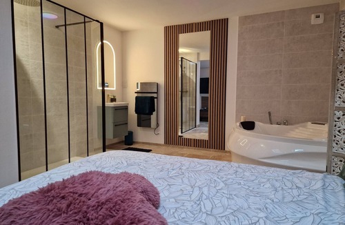 Martigne-Briand House | Love Gîte - An intense sensory experience