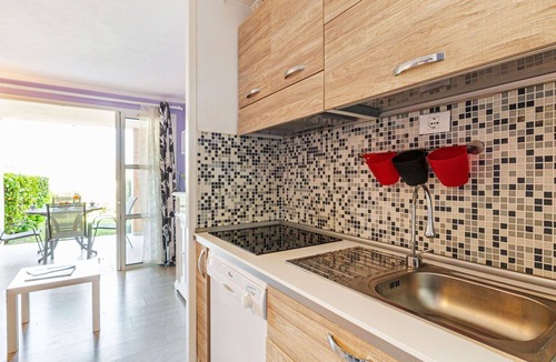 Agay Apartment | Lovely apartment for 4 guests with pool, WIFI, TV and patio