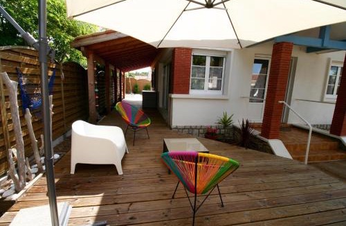 Hourtin-Plage House | Lovely house with Garden and Terrace very close to the beach
