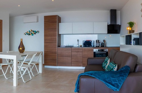 Le Rayol Apartment | Luxurious appartement with terrace- private pool