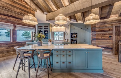 Le Cret Ski Chalet | Luxury Catered Ski Chalet Blackcomb in Val d'Isere, France LVDI-4