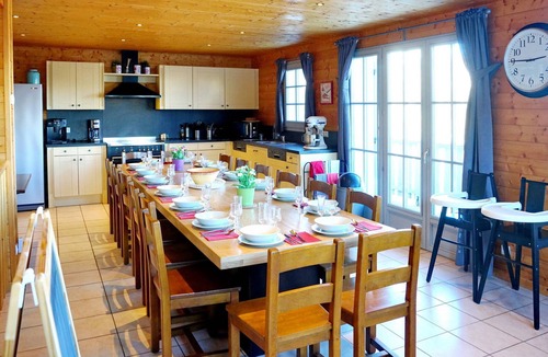 Villarembert Ski Chalet | Luxury Chalet 4* · Spa · Family Friendly · 20 People