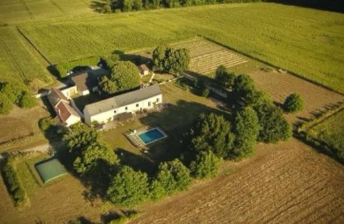 Lemere House | Luxury getaway with family or friends in a private estate near Chinon