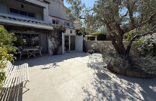 La Croix-Valmer House | Luxury mas 200m from Gigaro beach, 3 air-con bedrooms, near St-Tropez