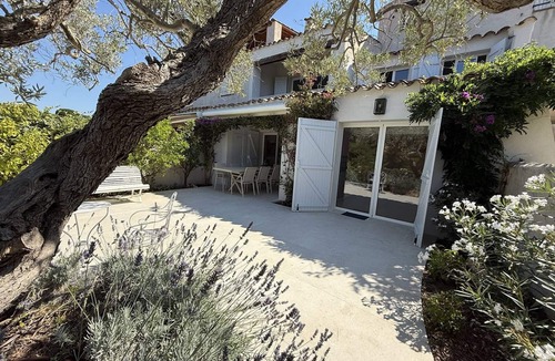 La Croix-Valmer House | Luxury mas 200m from Gigaro beach, 3 air-con bedrooms, near St-Tropez