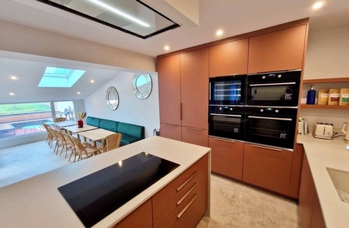 Olonne-sur-Mer House | Luxury Villa for 14 People: 7 Bedrooms, 7 Bathrooms, 3 Kitchens, Pool, and Spa