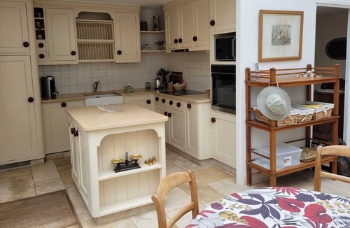 Marais Poitevin House | Magnificent harbour location