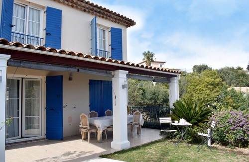 Villeneuve-Loubet Villa | Magnificent sea view villa with swimming pool in private grounds