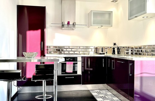 Menton Apartment | MAGNIFIQUE MINI VILLA 2 PIÈCES,IMMENSES TERRASSES,VUE MER FÉERIQUE ET PARKING