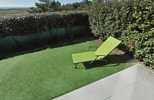 Bretignolles-sur-Mer Villa | Mais 2 rooms cabin sleeps 4 BRETIGNOLLES SUR MER