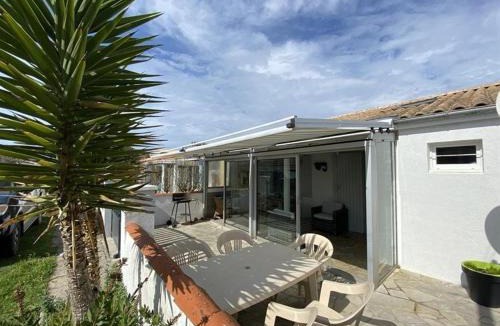 Saint-Pierre-d'Oleron Villa | Maison 2 pièces 4 couchages Saint Pierre d'Oléron SPO000-491
