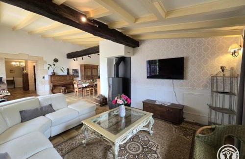 Monsaguel House | Maison avec piscine, animaux admis - 12 pers. - FR-1-616-585