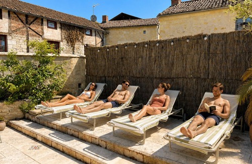 Forges Villa | Maison Azur - Pool - Private cinema - 15 min Saumur