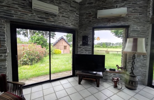 Guemene-Penfao House | Maison bretonne avec piscine chauffée - vue exceptionnelle sur la nature