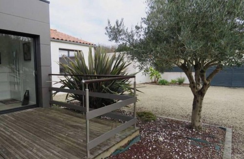 Jard-sur-Mer Villa | Maison Chaleureuse Cité en Centre Ville a 15 Minute de la Plage