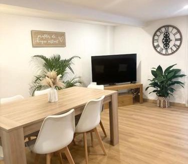 Chatillon House | Maison chaleureuse proche Paris