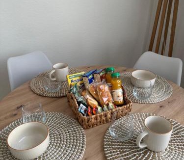 Felletin House | Maison cosy et confortable -petit déjeuner inclus