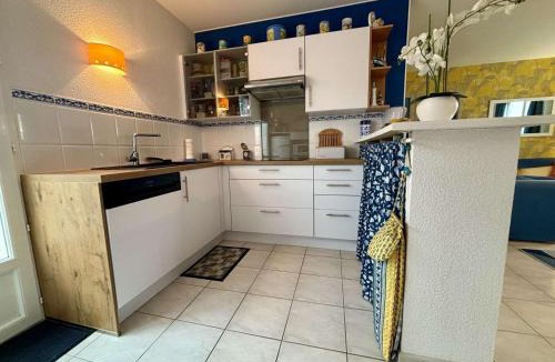 La Bree-les-Bains House | Maison de plain-pied à 250m de la plage, 5 couchages, terrasses et parking - FR-1-246A-71